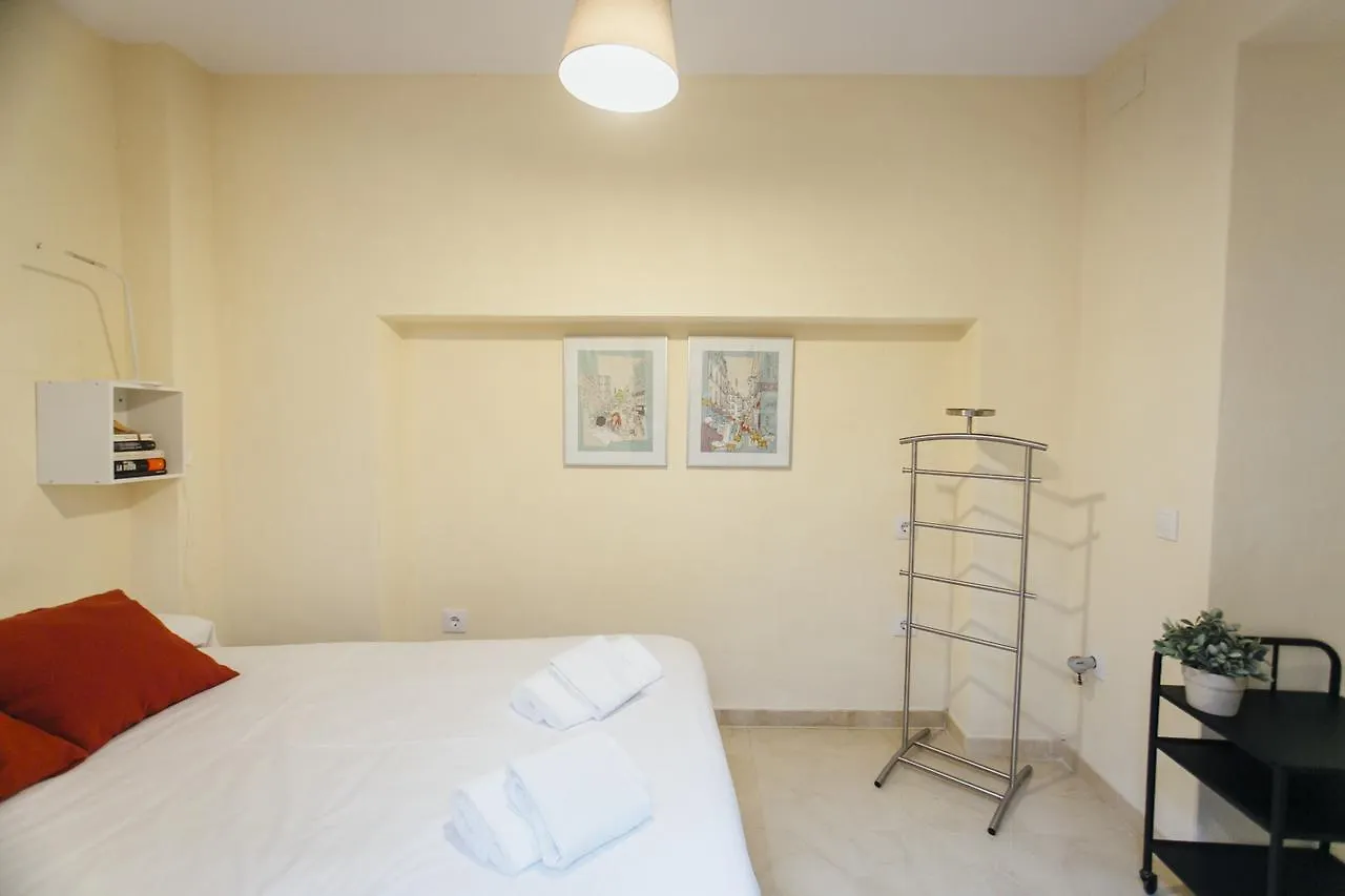 Apartment Hotel Conde De Ibarra 23 Sevilla
